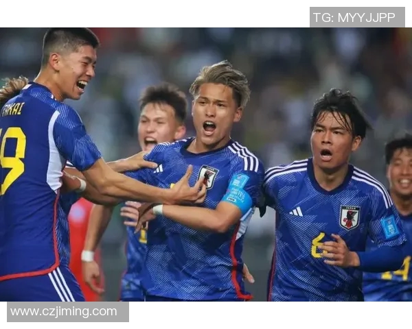 卡马尔与佐加顿的巅峰对决谁将赢得荣耀与胜利的桂冠