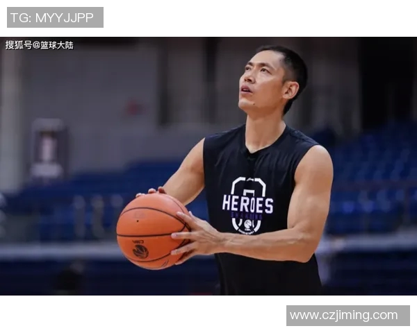 张庆鹏的篮球传奇之路：从青涩少年到职业巨星的奋斗历程